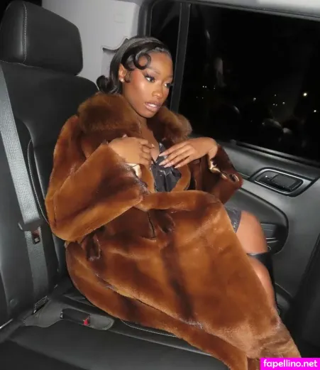 Serena Page OnlyFans Thumbnail #yWq9AqKYJV