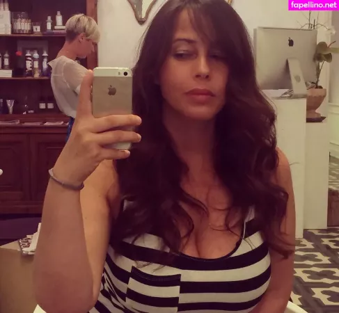 Serena Roberti OnlyFans Thumbnail #EFpgUtrFsc