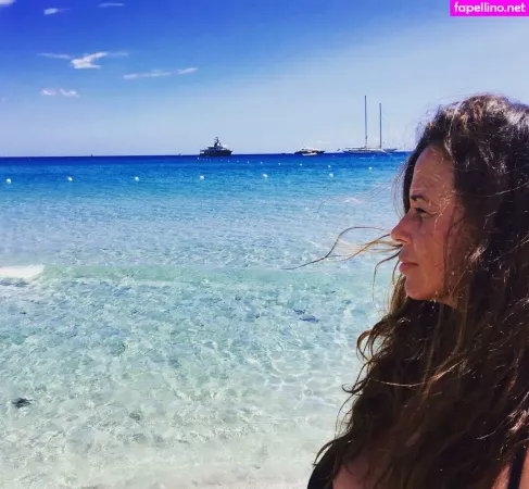 Serena Roberti OnlyFans Thumbnail #RppSK5BigR