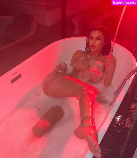Serena Sula OnlyFans Thumbnail #Ce0X0kyxtF