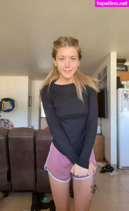 Serenamiddleton OnlyFans Thumbnail #XMxr83tKgC