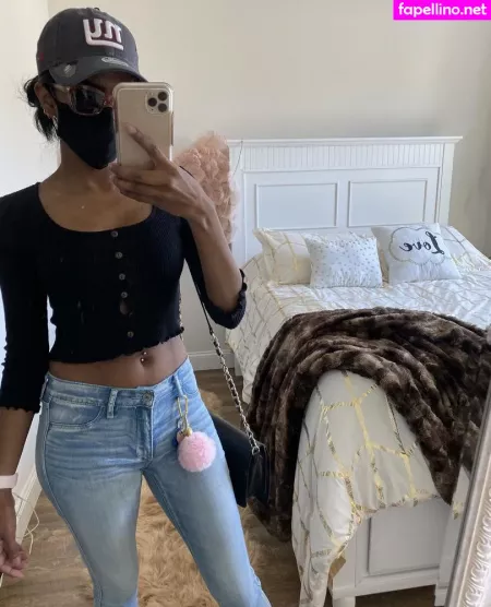 Serenasahirnyc OnlyFans Thumbnail #fPlqsnfWA3