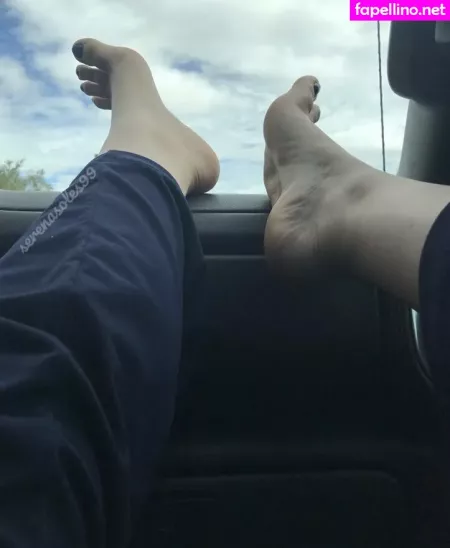 Serenasoles99 OnlyFans Thumbnail #ZgC7V69gX8