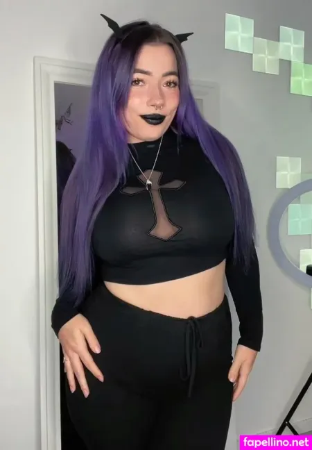 Serenewaifu Request OnlyFans Thumbnail #zp0Nzv0KQe