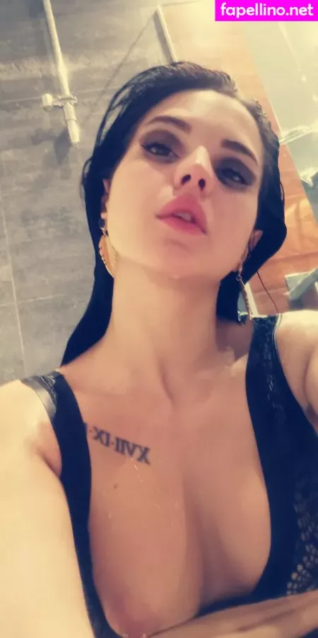 Sereniakeer OnlyFans Thumbnail #eEpKNpaErE