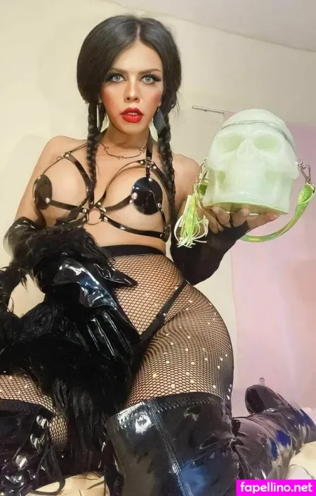 Serenialilith OnlyFans Thumbnail #CoaRrVEZo3