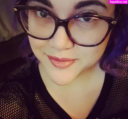 Serenitaboo OnlyFans Thumbnail #7uW2XsItxK