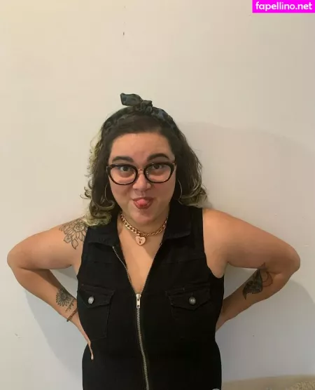 Serenitaboo OnlyFans Thumbnail #FVRHps5ymE