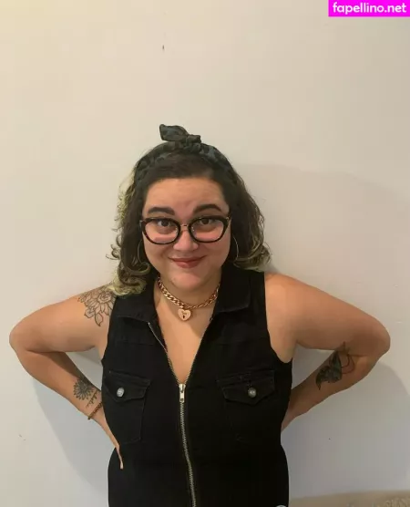 Serenitaboo OnlyFans Thumbnail #l9n5CJoKgp