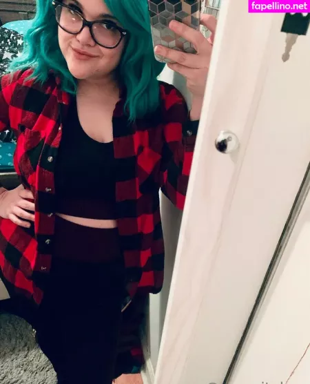 Serenitaboo OnlyFans Thumbnail #nb2BzJfdpG