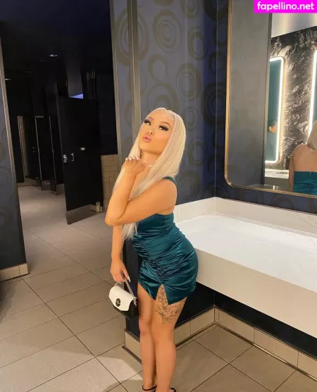 Serenity Yang OnlyFans Thumbnail #d9yln2gIwn
