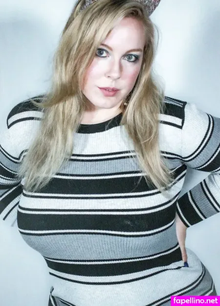 Serenity4284 OnlyFans Thumbnail #OynHvlULNc