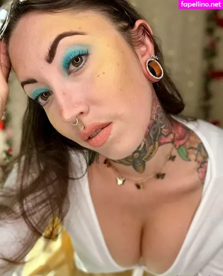 Serenitydesirexo OnlyFans Thumbnail #kIo5g2SwFP