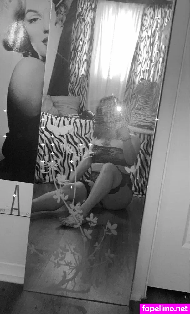 ieatmypancakeswithaspoon, serenitysapphire808 Nude Leaked OnlyFans Photo #Az0zV44uQN