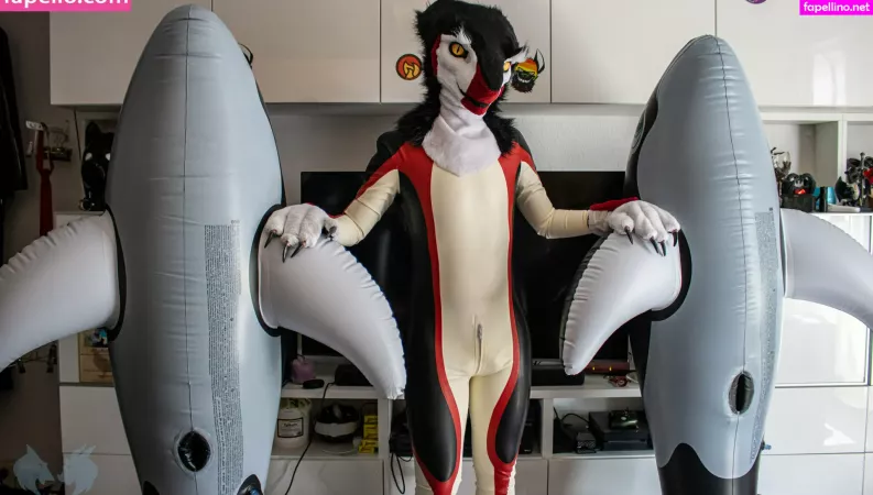 Sergnderg OnlyFans Thumbnail #UGP2PuxbFw