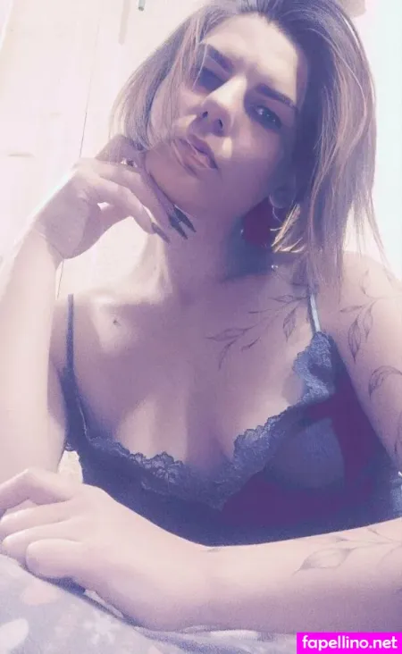 Servetoashley OnlyFans Thumbnail #EUzM3rvNOA