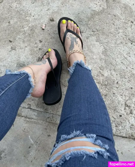 Servingfet OnlyFans Thumbnail #Cay5YwjyAc