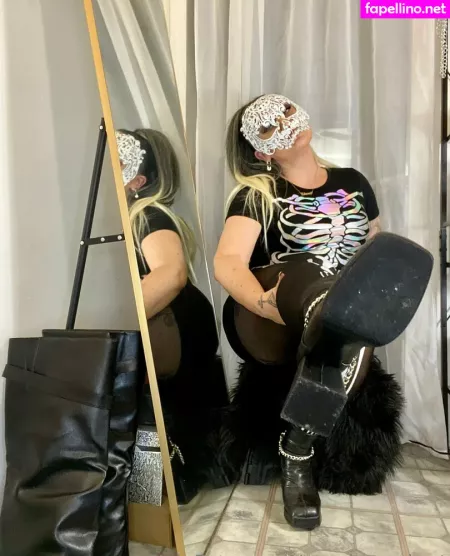 Servingvelvet OnlyFans Thumbnail #vvfhILEMp7