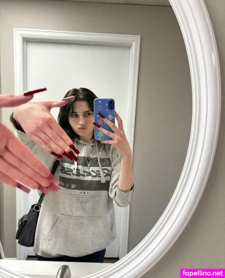 Sevvieb4by OnlyFans Thumbnail #zTxIchliuw