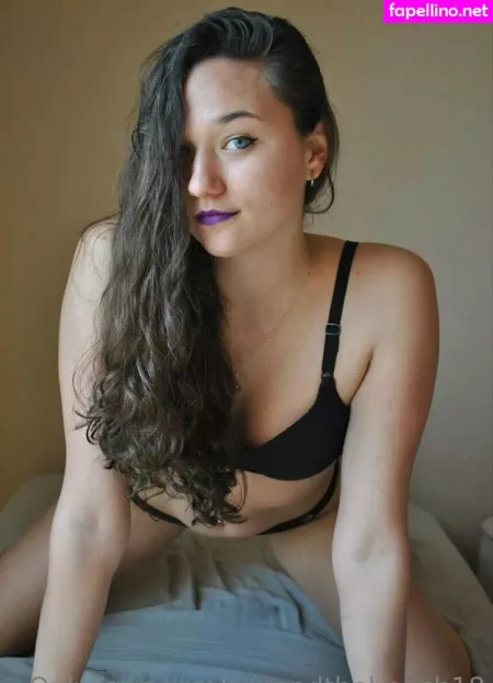 Sexandthebeach18 OnlyFans Thumbnail #6gUtqCjvSW