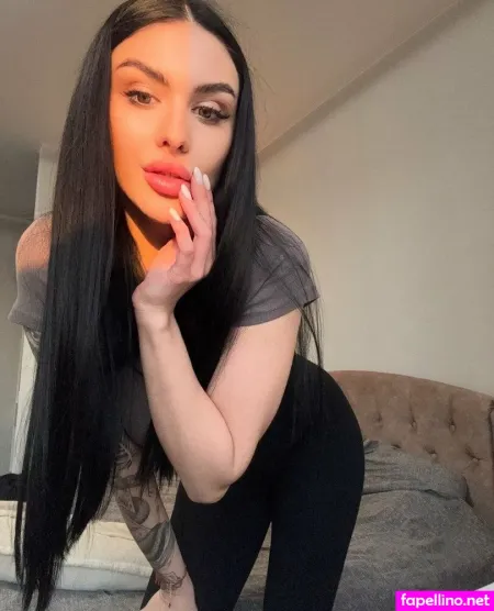 Sexible OnlyFans Thumbnail #P3z2xHfvVE