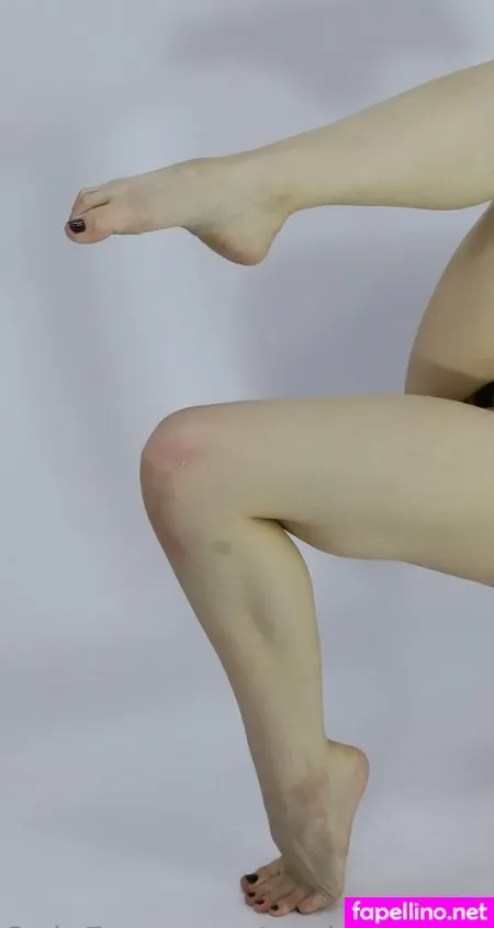 Sexiest Feet 4u OnlyFans Thumbnail #gt9B0GLNVk
