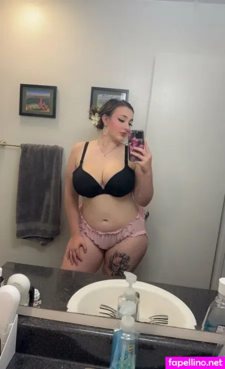 Sexilexxxi228 OnlyFans Thumbnail #2c8j44RLlT