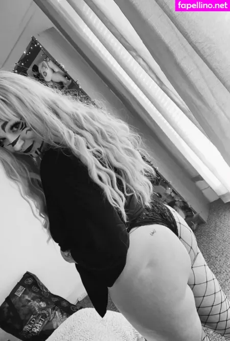 Sexryn OnlyFans Thumbnail #0e5m4IacTz
