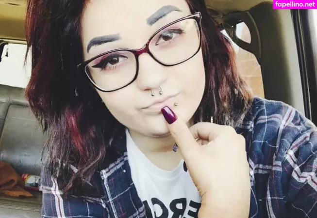 Sexxmetalxbarbiex OnlyFans Thumbnail #hQRbxEw7o4