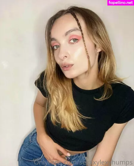 Sexxxylexyhumps OnlyFans Thumbnail #77ZYj0yeCl