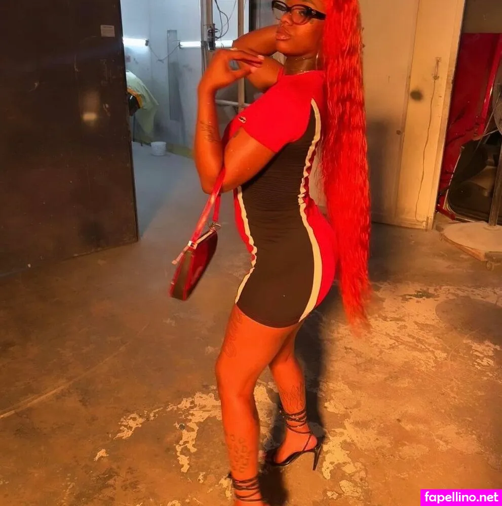 sexyred_mc, sexyyred Nude Leaked OnlyFans Photo #0KOSaFDZfh