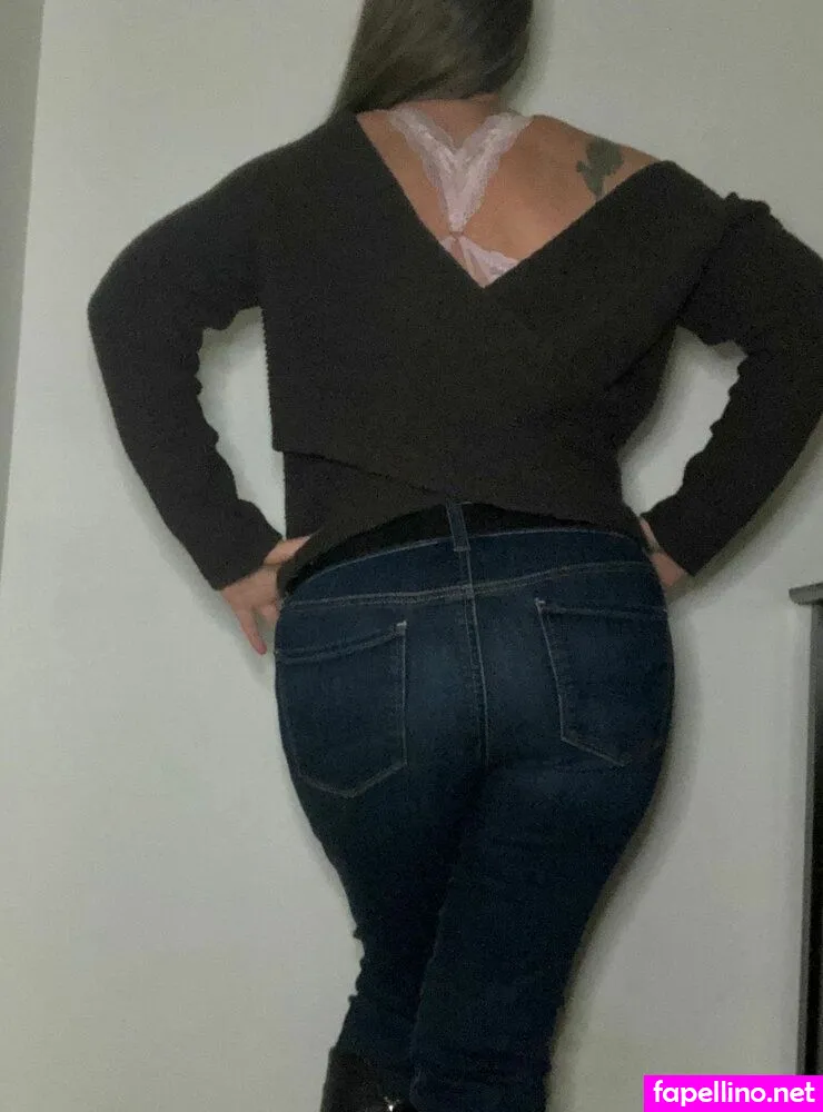 glamberly_, sexy_ember2 Nude Leaked OnlyFans Photo #8pDy5ZitBf