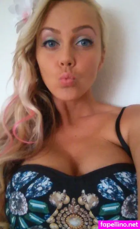 Sexy Julia OnlyFans Thumbnail #l4XSymcgBO