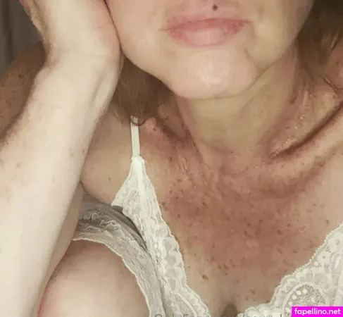 Sexy Kitty Rose OnlyFans Thumbnail #9VJY0cHrDw