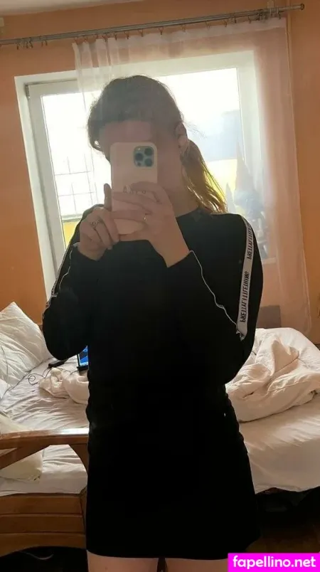 Sexy Linka OnlyFans Thumbnail #HSenDTNzdM