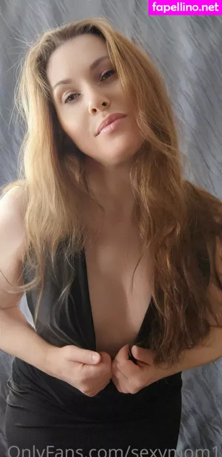 Sexy Mom OnlyFans Thumbnail #mArIRlqAmD