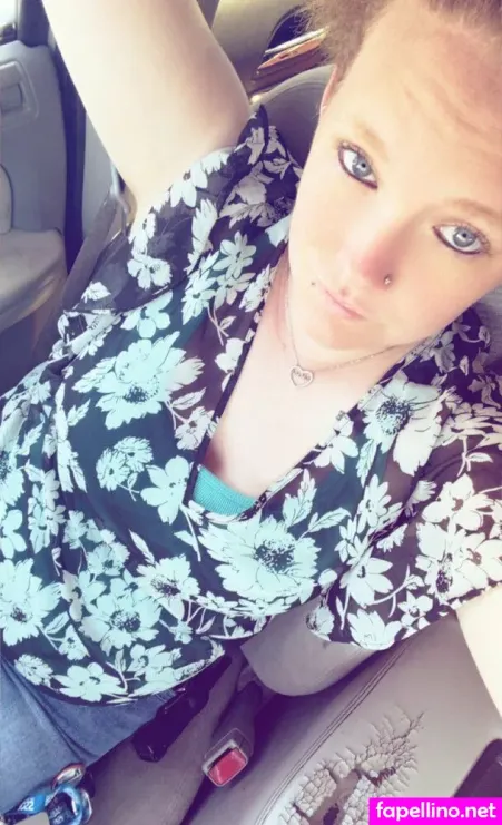 Sexy Mommy94 Main Profile Photo