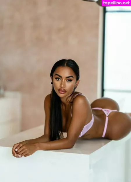 Sexy Petite Asian Girl OnlyFans Thumbnail #MIYTuQedcZ