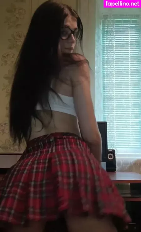 Sexy Queen 69 OnlyFans Thumbnail #9kfbAkmZrD