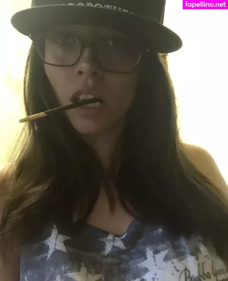 Sexy Sammie86 OnlyFans Thumbnail #RbVacG9QhU
