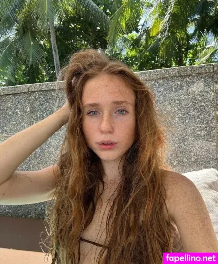 Sexy Squirrel OnlyFans Thumbnail #dwY3Fa7W80