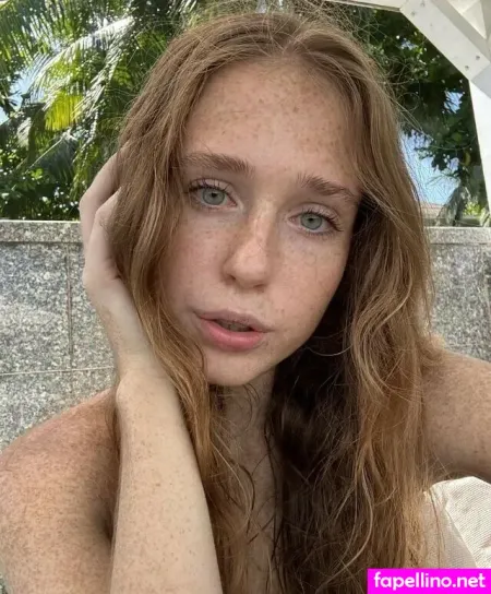 Sexy Squirrel OnlyFans Thumbnail #ktRv3G271s