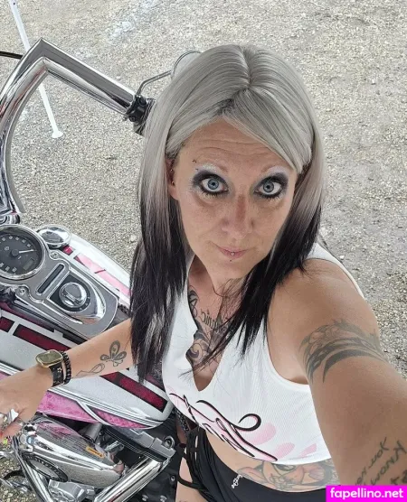 Sexy1icequeen OnlyFans Thumbnail #REhisdOOBo