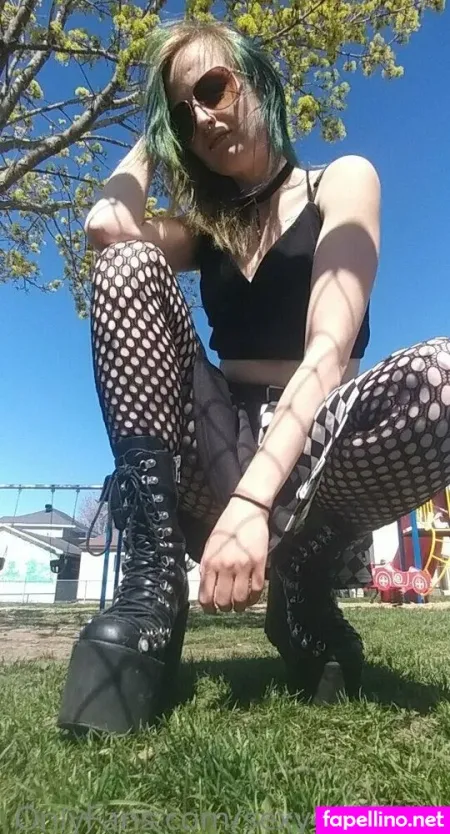 Sexy420babe OnlyFans Thumbnail #KDUmWju9j0