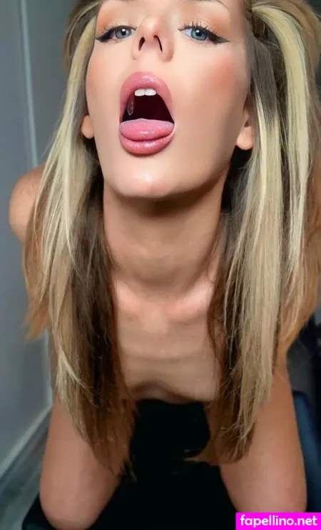 Sexyalliesworld10 OnlyFans Thumbnail #mM7MkN13sM
