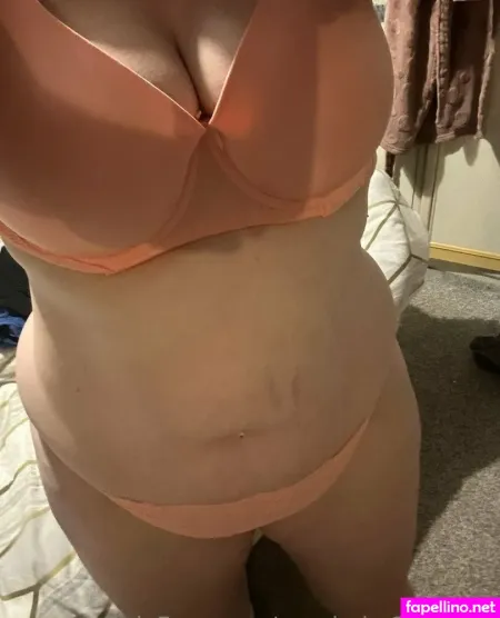 Sexybabe2012201 OnlyFans Thumbnail #e4NM3ssb9P