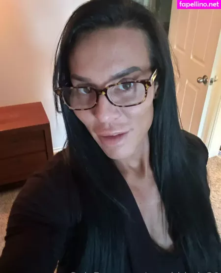Sexybblady20 OnlyFans Thumbnail #DW8R7yUw60
