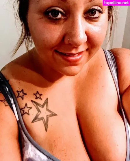 Sexybbwmom11 OnlyFans Thumbnail #lL6pfYA5Mo
