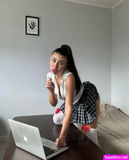 Sexybellyy OnlyFans Thumbnail #z19A8dy7rR
