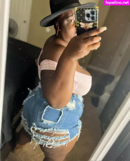 Sexyblacksilkp1 OnlyFans Thumbnail #XB8oXsiZG9